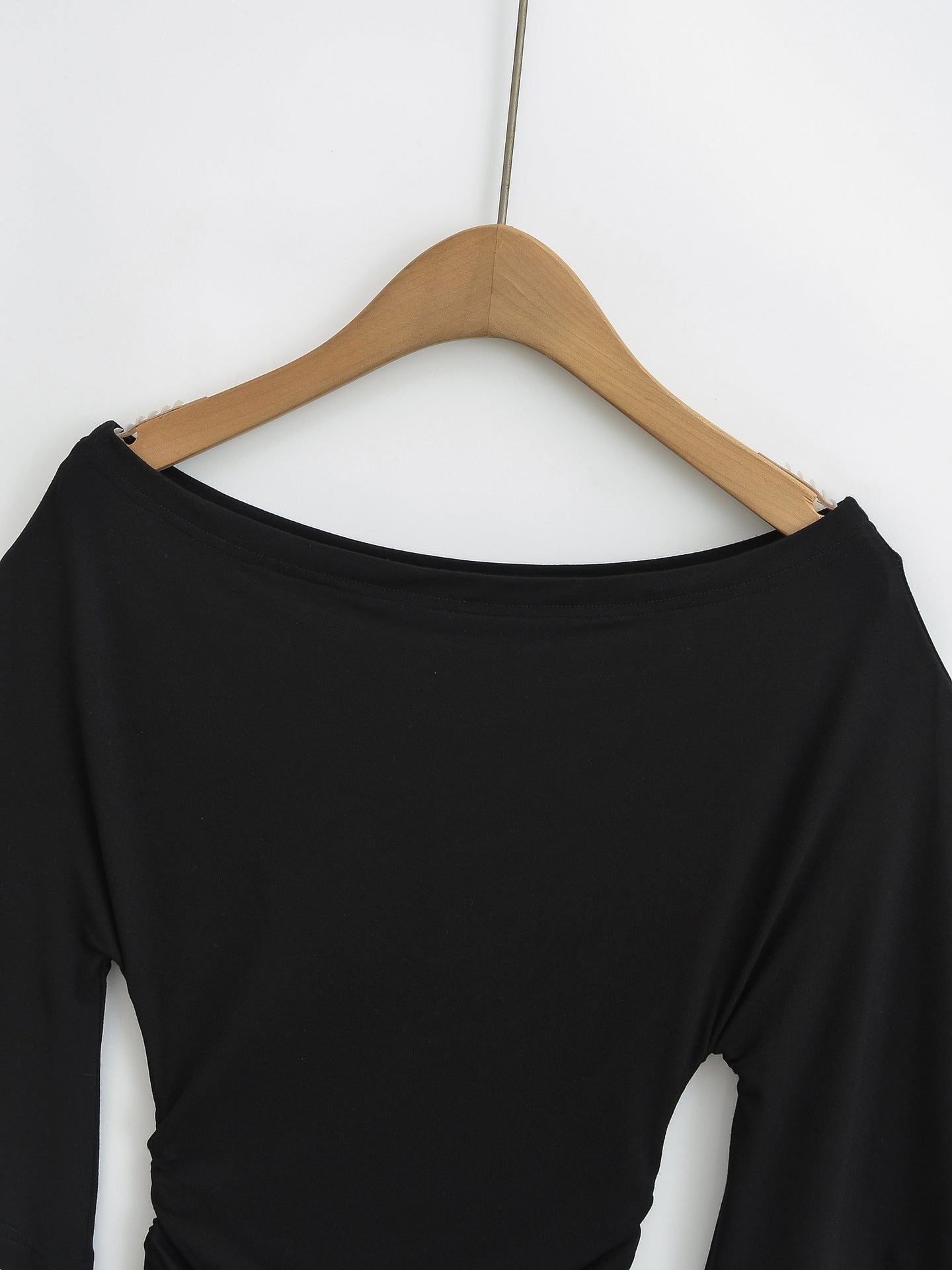 ROSE OFF SHOULDER BOAT NECK RUCHED TOP - BLACK