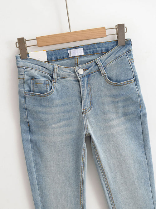 BLAIR LOW RISE FLARE JEANS - LIGHT BLUE